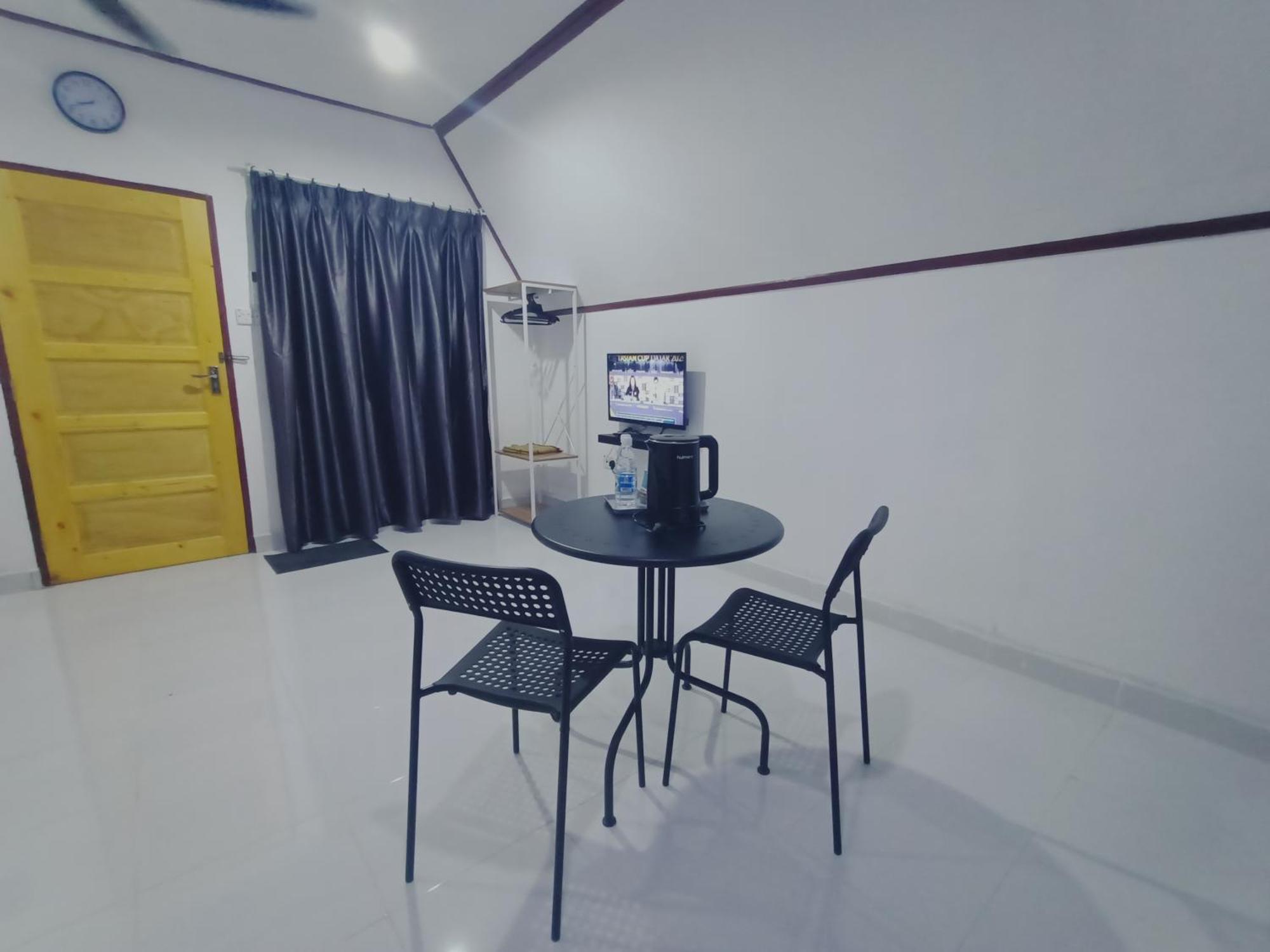 Zainab Cottage Pasir Puteh Exterior photo